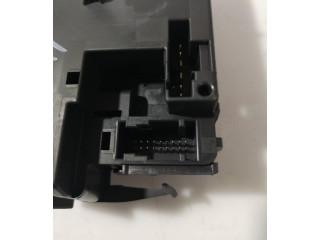 Ручка стеклоочистителей 88103001097   Renault Clio III