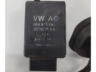 Блок управления 1K0906093   Audi A3 S3 8P