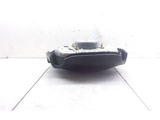 Блок предохранителей  4B0880201AH   Audi A4 S4 B5 8D    