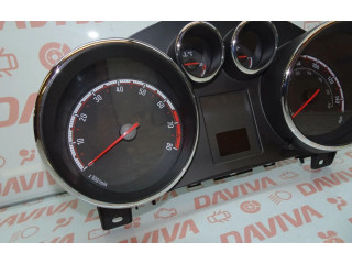 Панель приборов 13346176   Opel Meriva B       