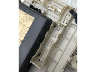 Pojistková skříňka 1571H0A, 1571H0A Smart ForFour 2005