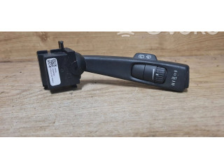 Ручка стеклоочистителей 31264353   Volvo V70