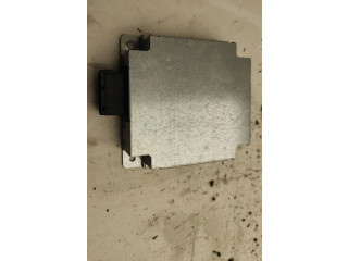 Радио/ проигрыватель CD/DVD / навигация    Alfa Romeo Giulietta