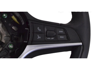 Volant Alfa Romeo Stelvio 2019 01561477600