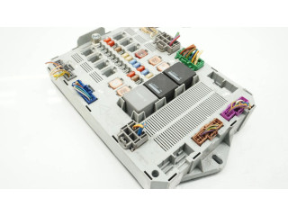 Блок предохранителей 8X2T-14B476-BD, 8X2T14B476BD Jaguar XF