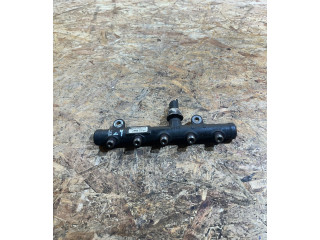 Топливная рампа 9654726280 Volvo S40