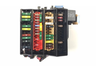 Блок предохранителей 4KR971845 Audi e-tron