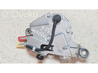 Стеклоочиститель заднего стекла