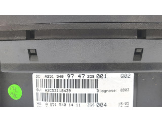 Přístrojová deska Mercedes-Benz R W251 2009 A2515409747