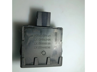 Přístrojová deska  Citroen Berlingo 2012 9801662777  