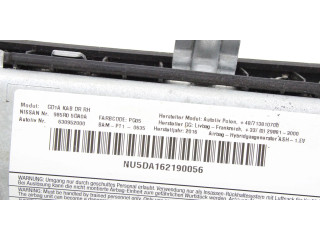 Подушка безопасности для колен 985R05DA0A Infiniti Q30