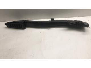 Другая деталь салона