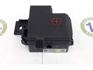 Zpětné zrcátko KIA Venga 2010 876101P040