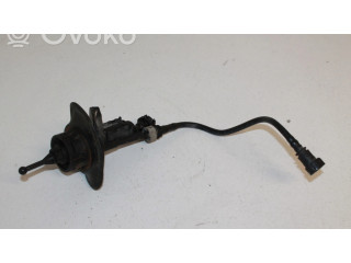 Главный цилиндр сцепления