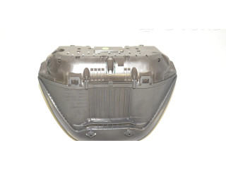 Přístrojová deska BMW 2 F46 2016 9295445, 8794220