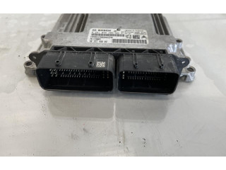 Блок управления двигателем Блок управления 1659555680, 9833749880   Opel Combo E