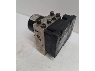 Блок АБС 8671224, 5WK84002   Volvo  V70  2000 - 2004 года