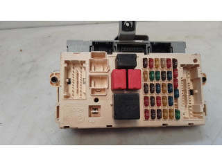 Блок предохранителей 60684629   Alfa Romeo GT    