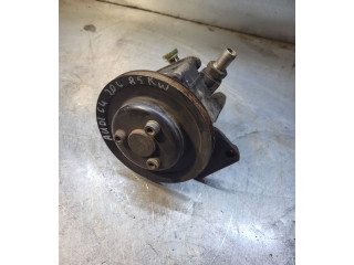 Насос усилителя руля Audi A6 S6 C4 4A