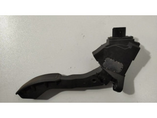 Педаль акселератора