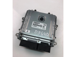 Блок управления двигателем Блок управления 31336983, 0281018414   Volvo V70