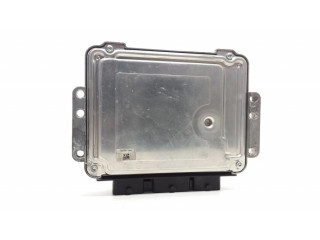 Блок управления двигателя 0281011701, 8M5112A650LB   Ford Focus