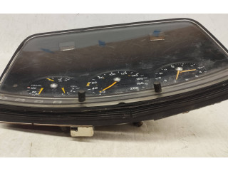 Панель приборов 1235420901, 0105422706   Mercedes-Benz W123       