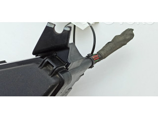 Блок предохранителей  3280YA1, 8921950020   Lexus LS 430    