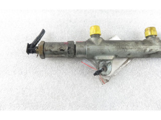 Vstřikovací lišta 8200347176, 0445214024 Mitsubishi Space Star F9Q1