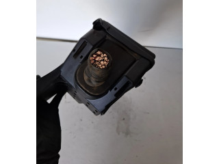 Блок предохранителей  9494210   Volvo V70    