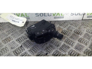 Ручка стеклоочистителей 8201590631 Renault Clio III