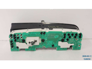 Панель приборов 96136559, 215724943 Citroen Xantia