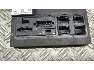 Pojistková skříňka 2115453801 Mercedes-Benz E W211 2005