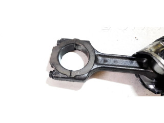 Píst Alfa Romeo 156 pro naftový motor 1.9