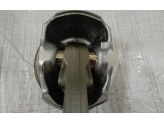 Поршень с шатуном Renault Clio V