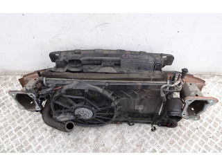 Комплект радиатора    Volvo  C30  2007 - 2010 года