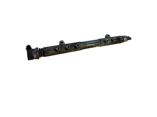 Топливная рампа 31259011, 005370L5   Volvo XC90  