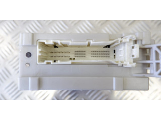 Блок предохранителей 8273050480 Lexus LS 460 - 600H