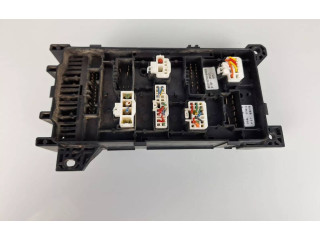 Блок предохранителей 94500-3E160   KIA Sorento    