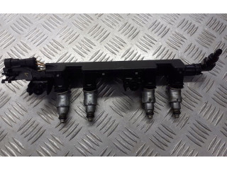 Топливная рампа 8200365996 Renault Clio II для двигателя D7F726