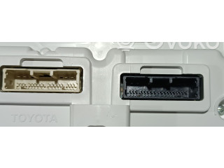 Přístrojová deska  Toyota Corolla E160 E170 2020 838001AS31  