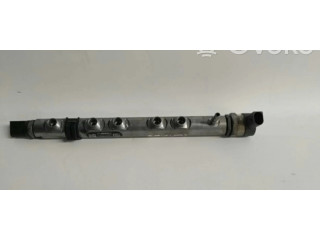 Топливная рампа Bosch   BMW 3 E92 E93 2.0 