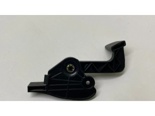 Ручка капота