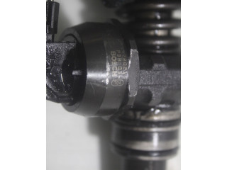 Форсунка 0414720215 Skoda Octavia Mk2 (1Z)