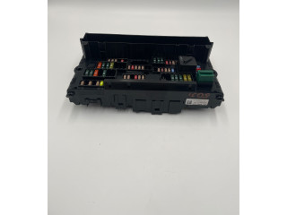 Блок предохранителей 9210863, 61366980177 BMW X3 F25