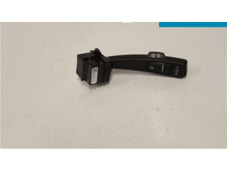 Ручка стеклоочистителей 31275360   Volvo V70