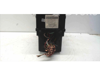   Pojistková skříňka YQH500130   Land Rover Range Rover Sport L320 