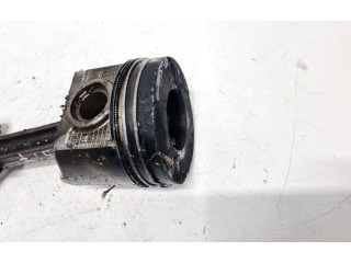 Поршень с шатуном Nissan Almera N16