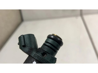 Vstřikovač 037906031AL Audi A3 S3 8L pro benzínový motor 1.8 APY R4