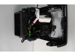 Дисплей    P1740220c   Tesla Model 3